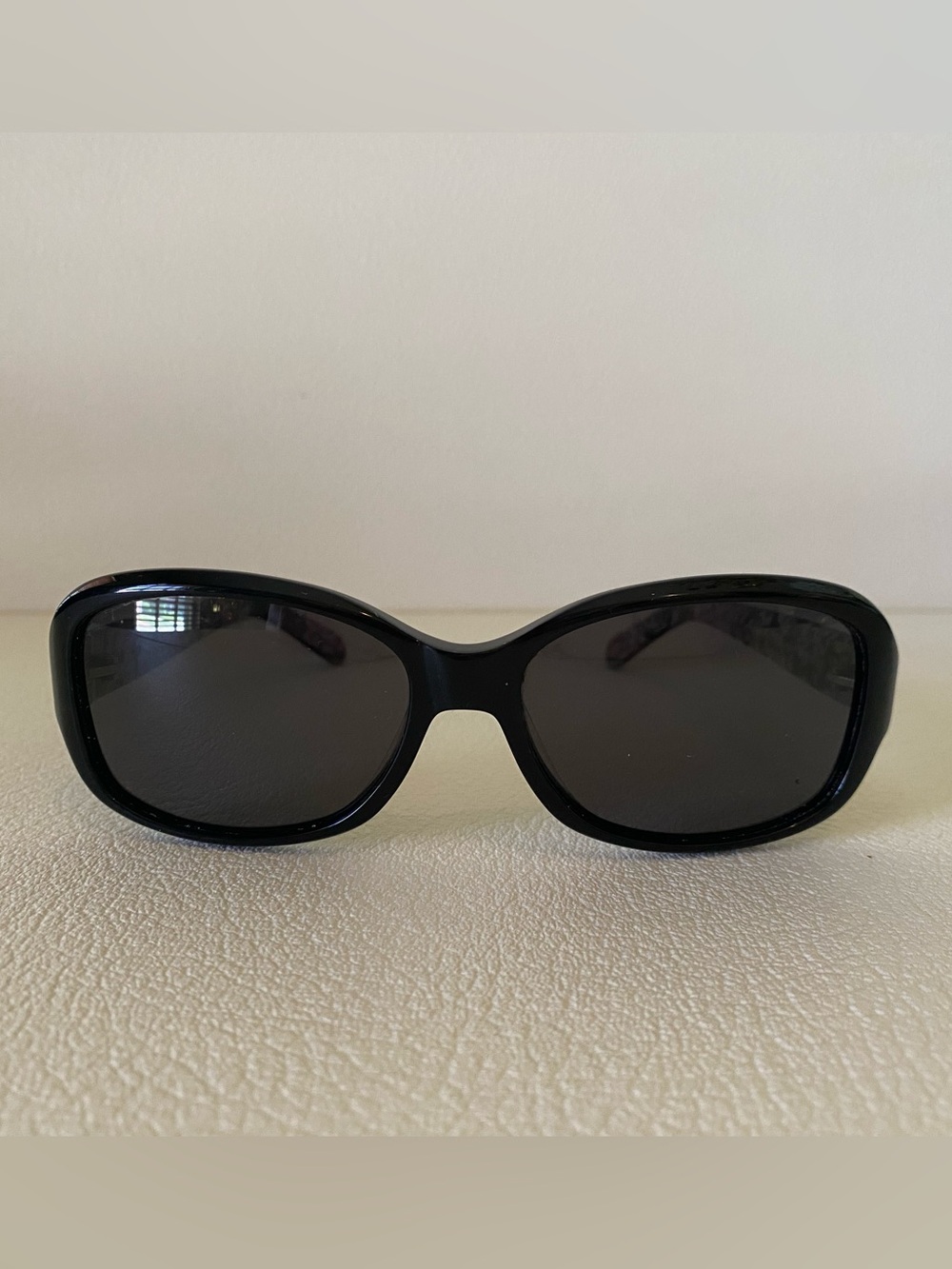 kate spade Black Cheyenne Rectangle Polaralized Sunglasses - Picture 3 of 13
